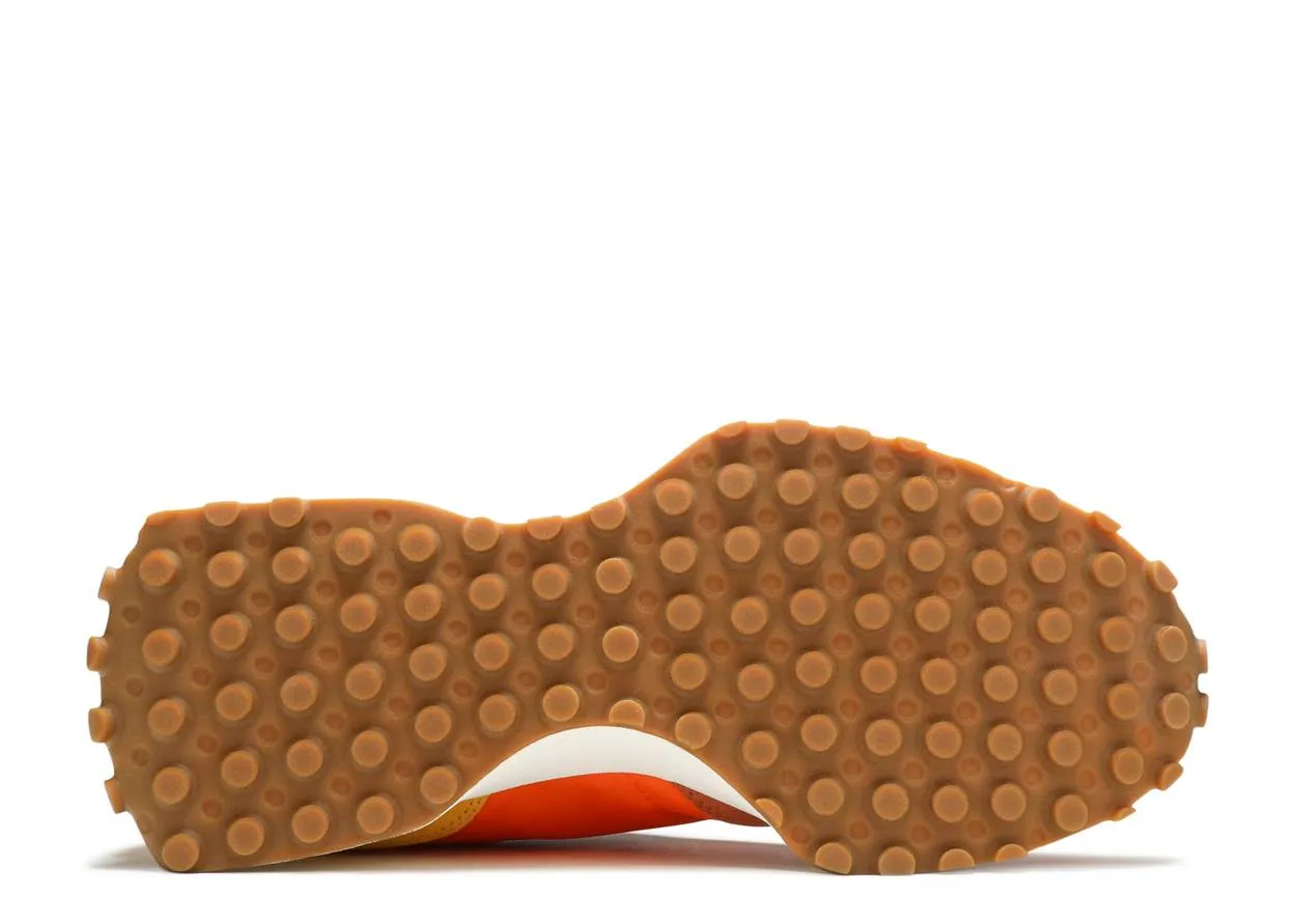 New Balance 327 Orange