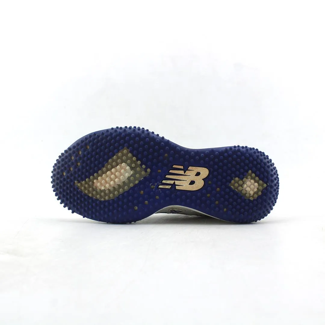 NEW BALANCE 33.